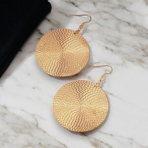 Round dangle hook earrings gold stamped metal✨BRAND-NEW✨